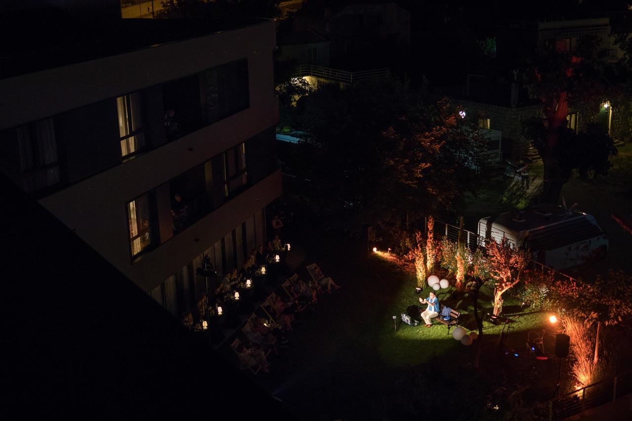 One Suite Hotel Mlini Exterior foto